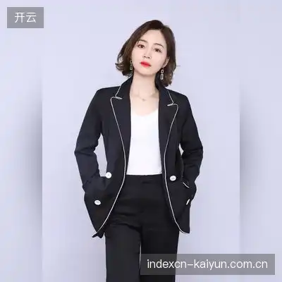 伏明彤